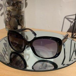 Marc by Marc Jacobs black oversized sunglasses